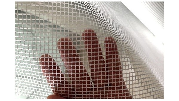 先刮膩子還是先掛網(wǎng)格布？